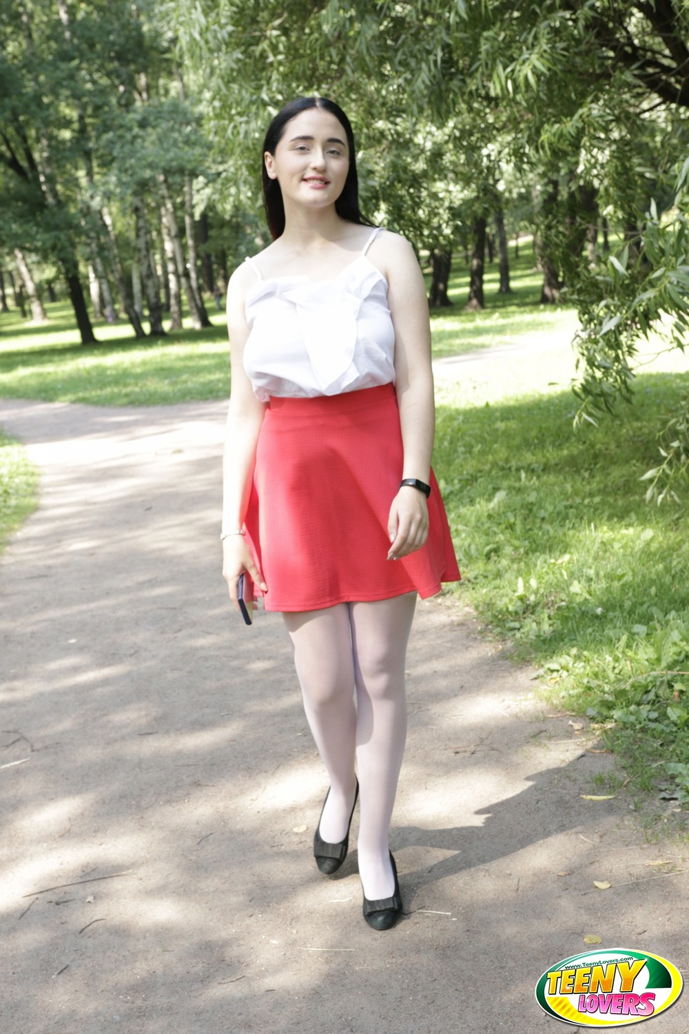 Busty Teeny Dating App Fuck 01