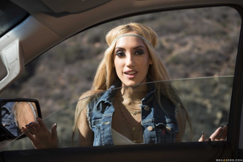 Chloe The Naked Hitchhiker 05