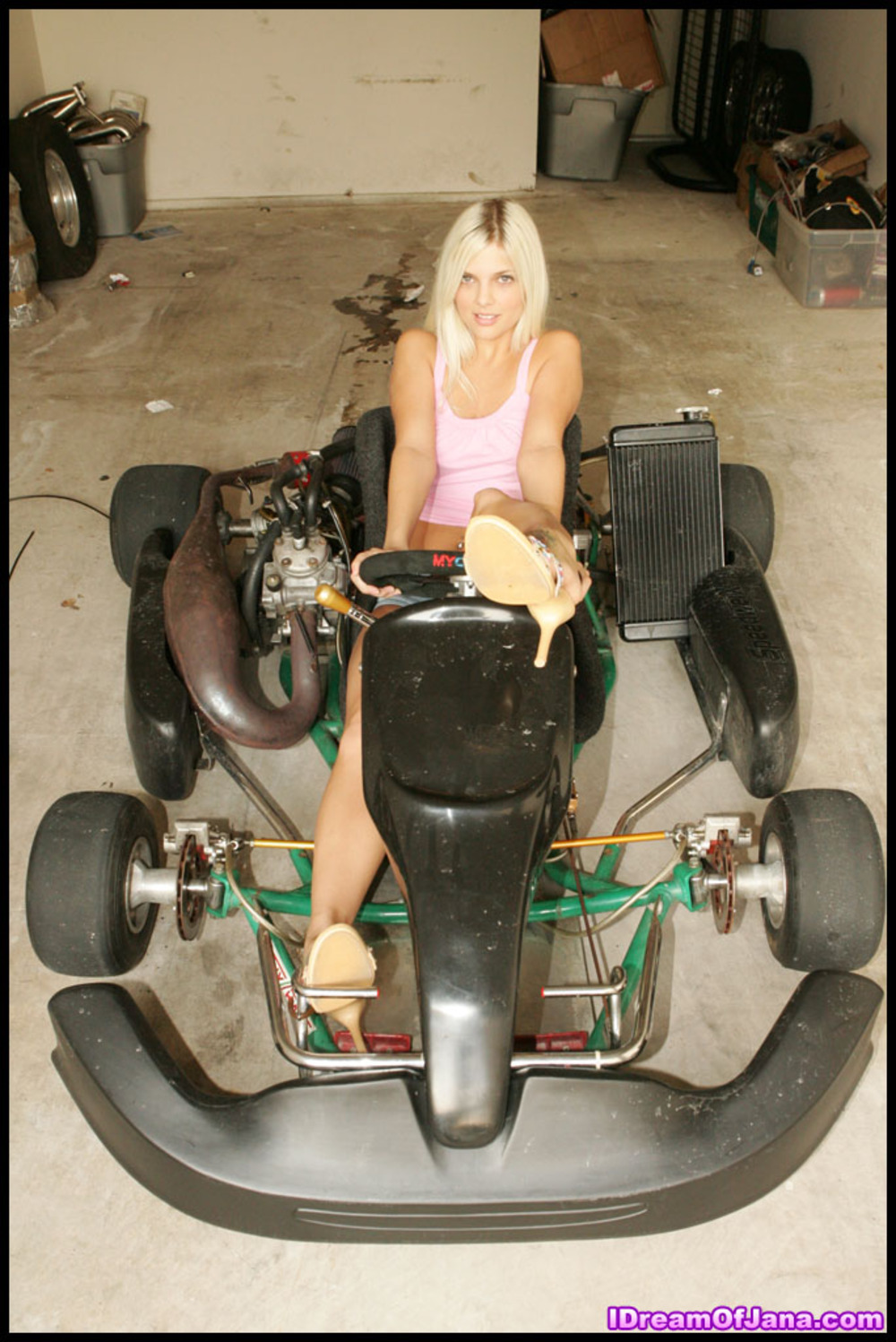 Blonde Jana 2