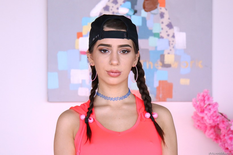 Joseline Kelly 4