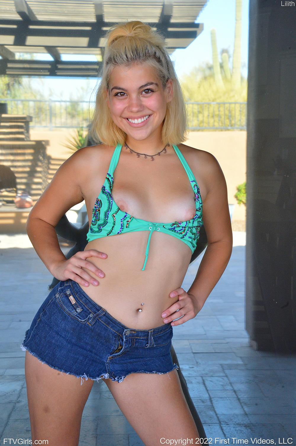 Cutie With The Bow 08