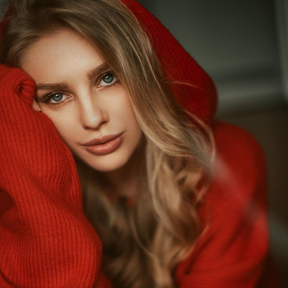 Alexa Breit Xmas Session 00