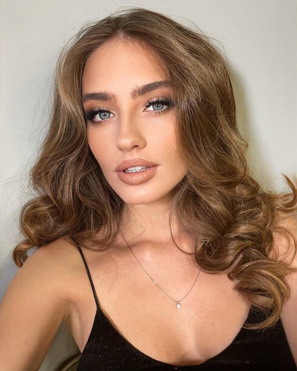 Russian Babe Julia 01