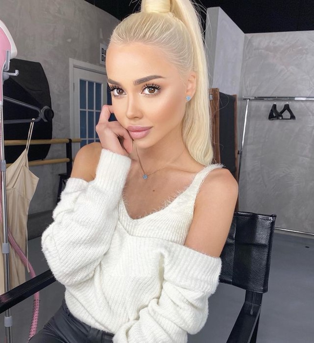 Kristina Zhuravleva 08