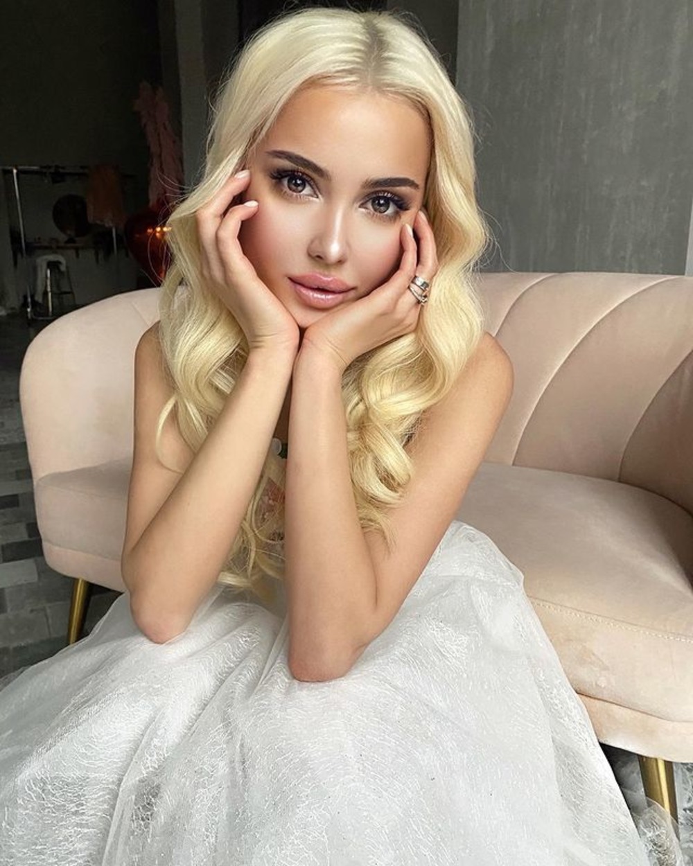 Kristina Zhuravleva 23