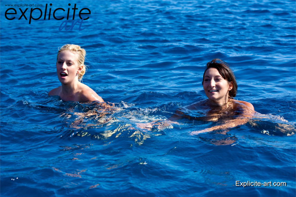 3 fresh lesbos teens 8