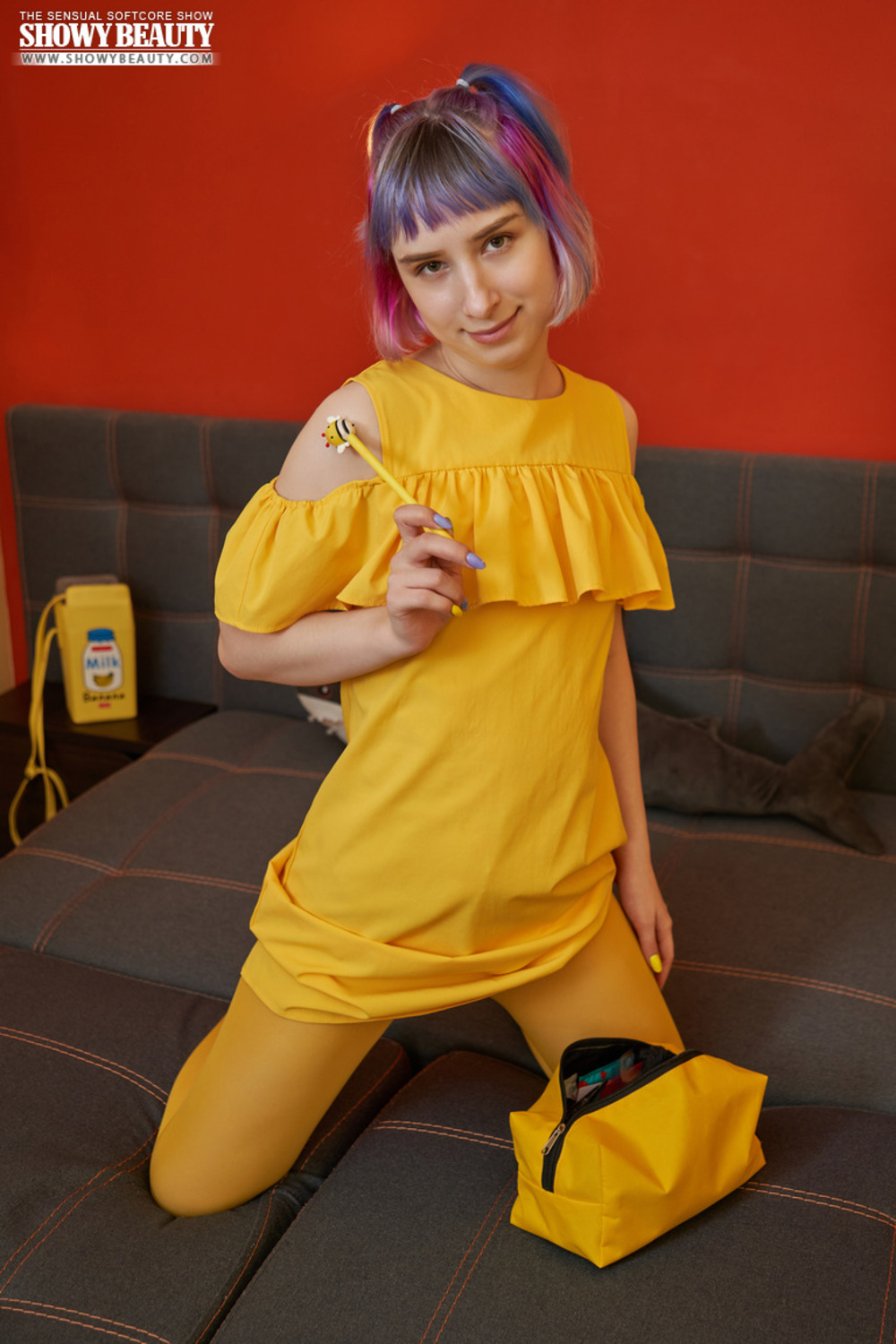 Funny girl strippin 5