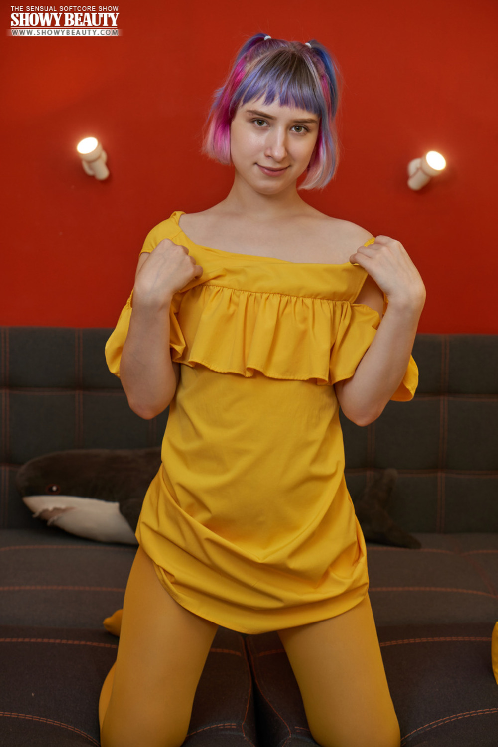 Funny girl strippin 6