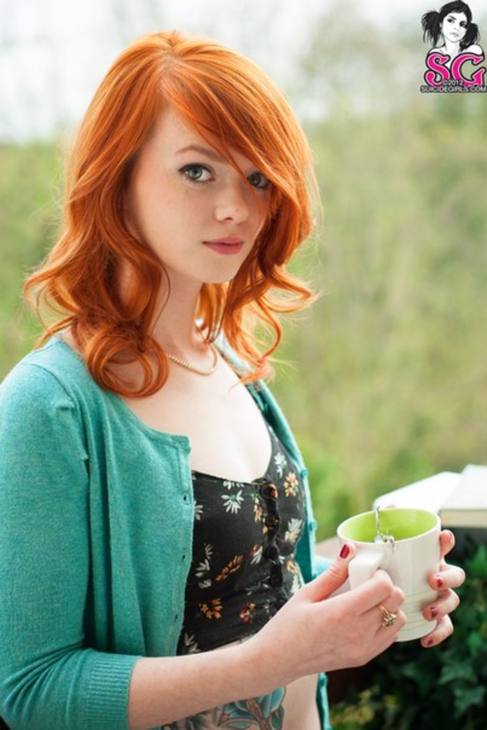 Waiting For The Sun 00