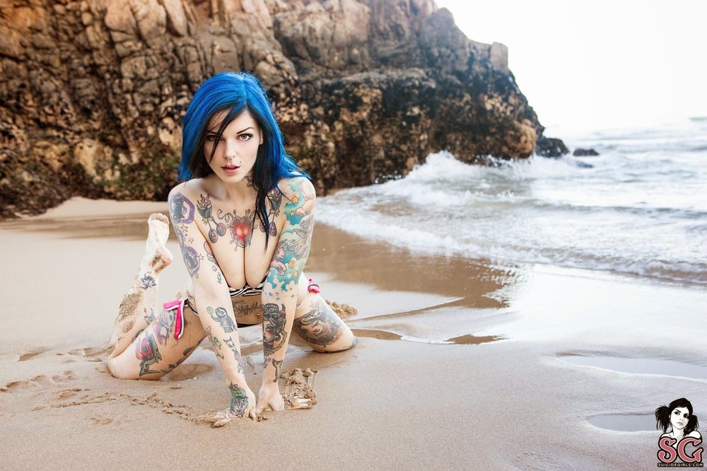 Feel In Blue 18