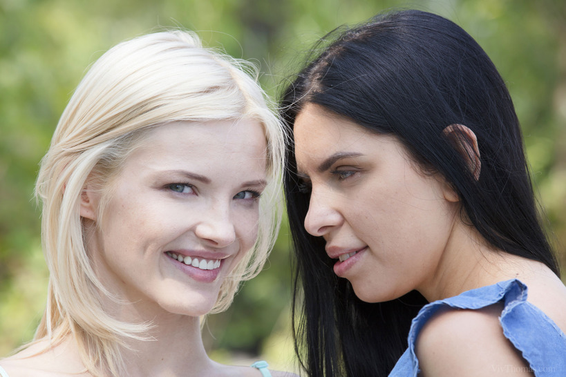 Budding Relationship 00